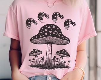 Aesthetic Mushroom Moon Phase Shirt, Trendy Fairycore Graphic Tee, Cute Mushroom Shirt, Minimalist Aesthetic Women's TShirt, Womens Crewneck
