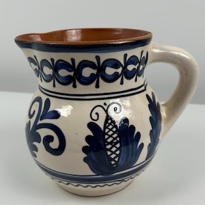 Niebiesko-biały słowiański dzban ceramiczny, vintage, 16 cm | Niemiecka ceramika retro, przedmiot kolekcjonerski