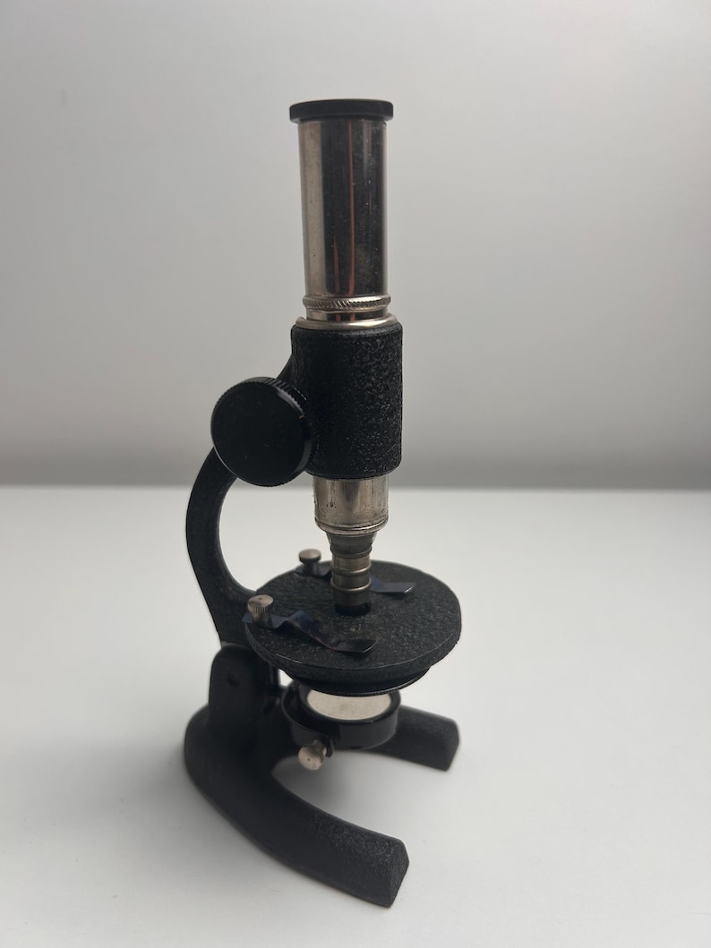 Vintage Mikroskop mit Holzkiste 18cm | Antikes Wissenschaftliches Labor Deko Sammler Bild 2