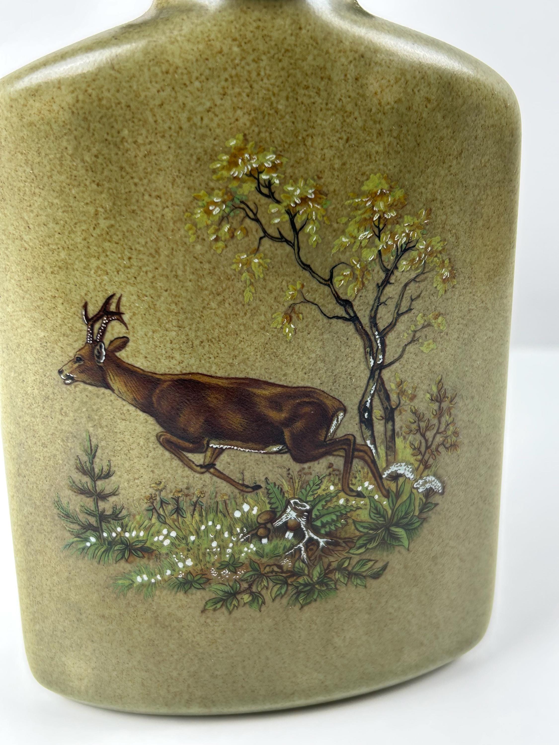 Jagdflasche mit Hirsch Schnapsflasche traditionell vintage