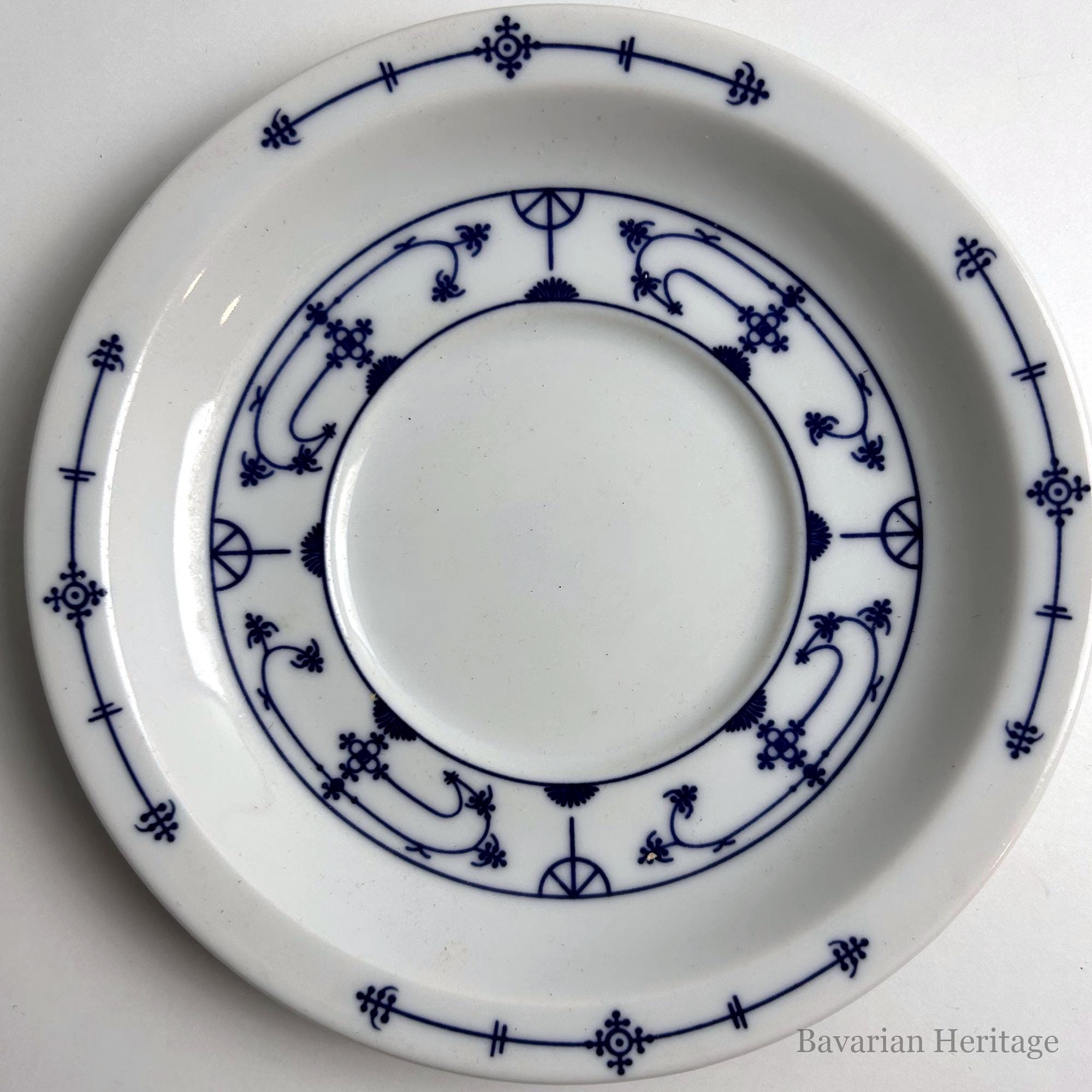 Soucoupe style motif fleurs de paille bleu cobalt 15 cm vintage