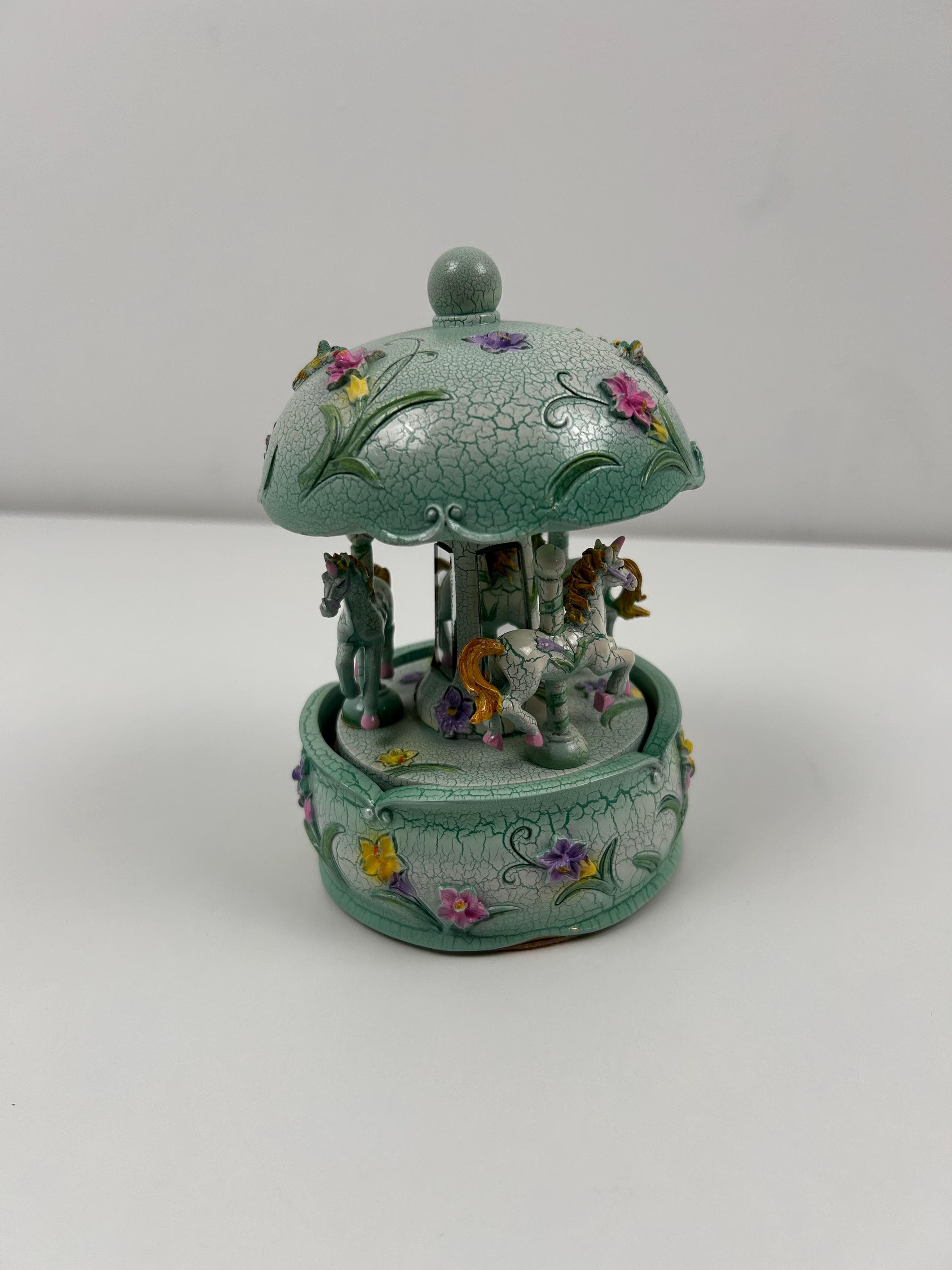 Spieluhr Karussell vintage Sammlung Spieluhr retro Musikbox Dekoration viktorianisch Einrichtung Pferd Wohnen Erinnerungsstücke Nostalgie