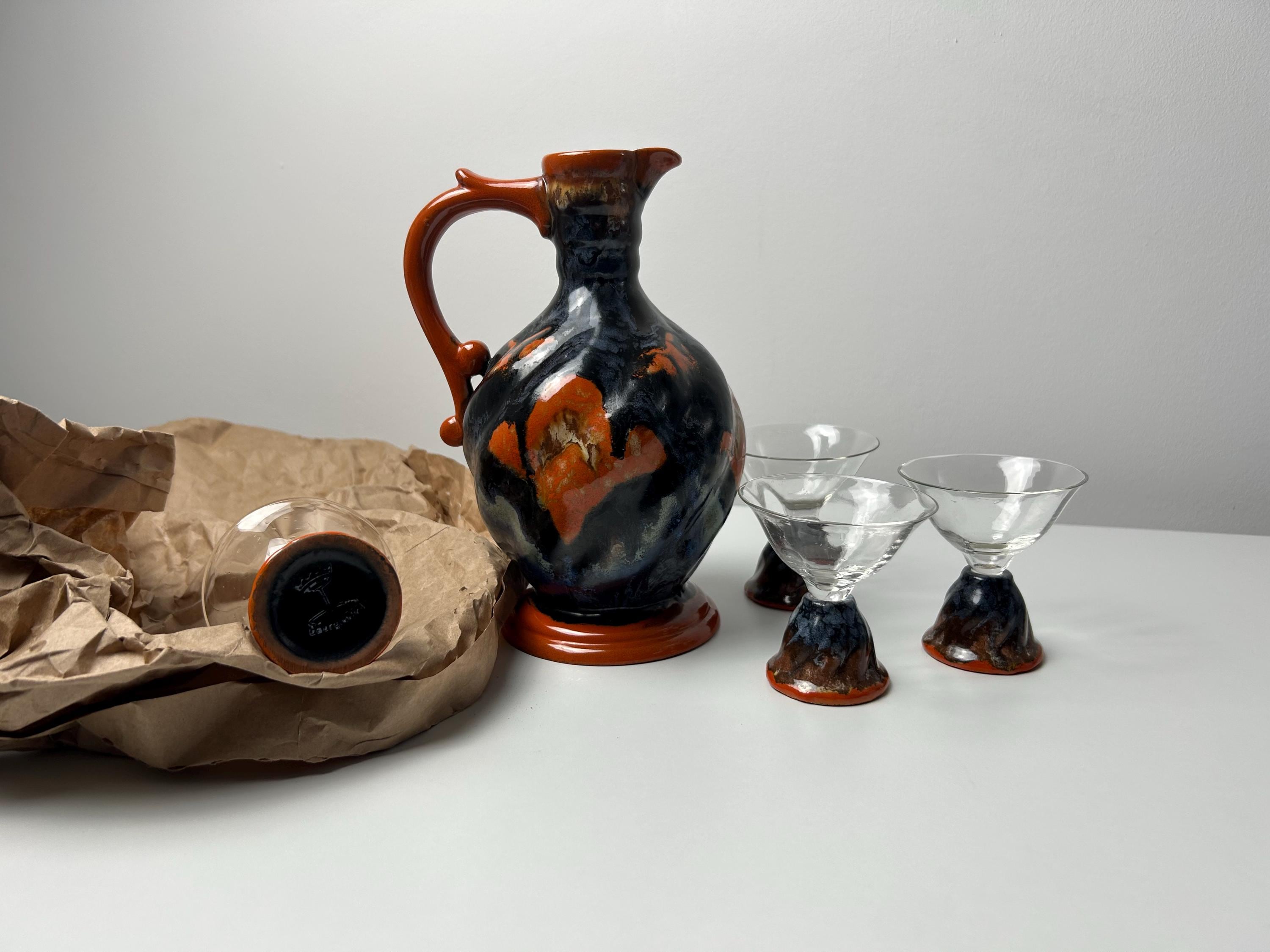 Schnapsset Rumset Likörset vintage Fat Lava Design 1 Kanne plus 4 Glässer