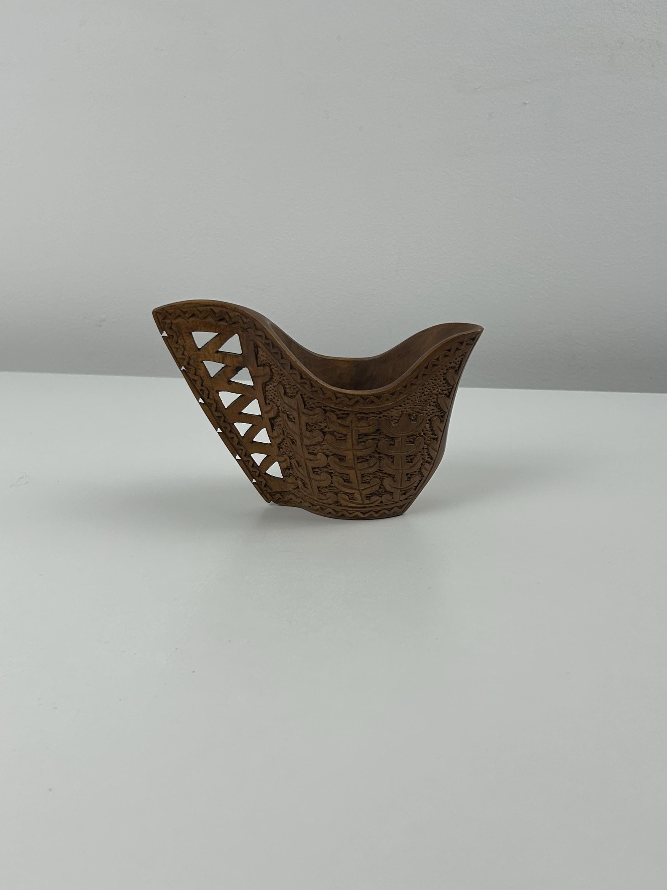 Vintage Holzkanne slawisch