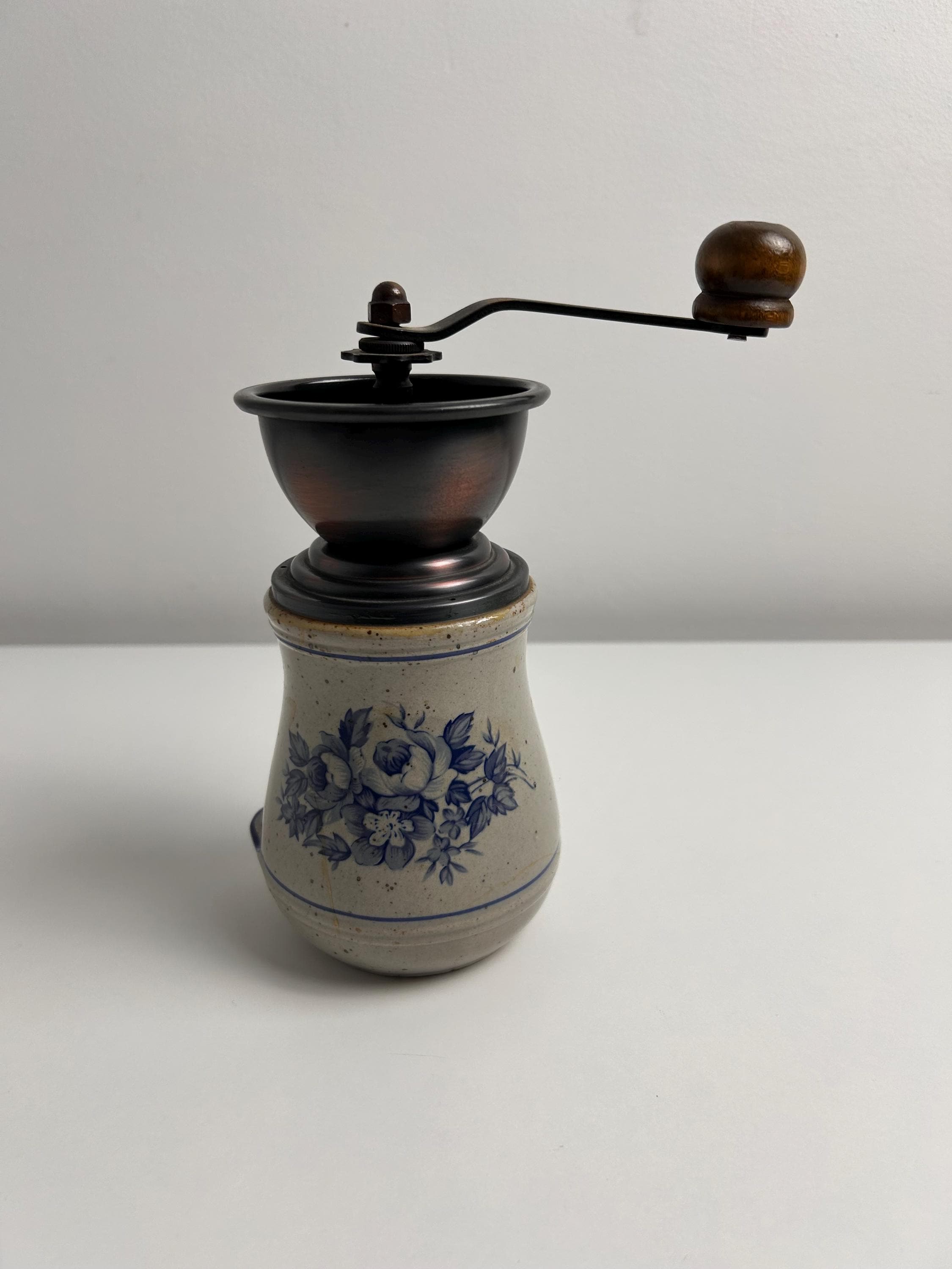 Kaffeemühle DELFT Steinzeug vintage Mühle alt Keramik Küche Einrichtung vintage Dekoration