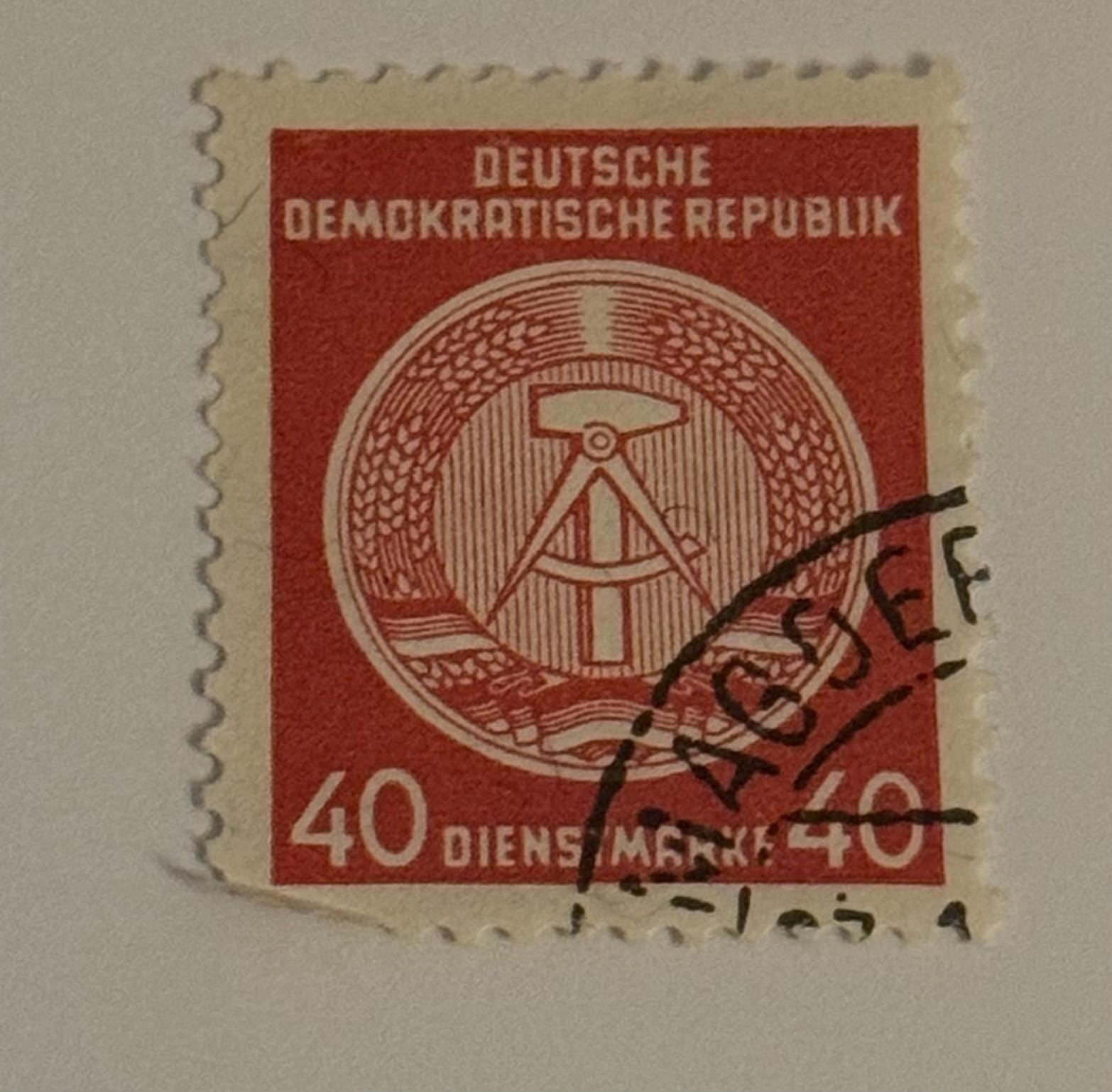 DDR Dienstmarke 40 Pfennig Gestempelt DDR Deutsche Demokratische Republik gestempelt Briefmarkensammlung Philatelie alt Briefmarkensammler
