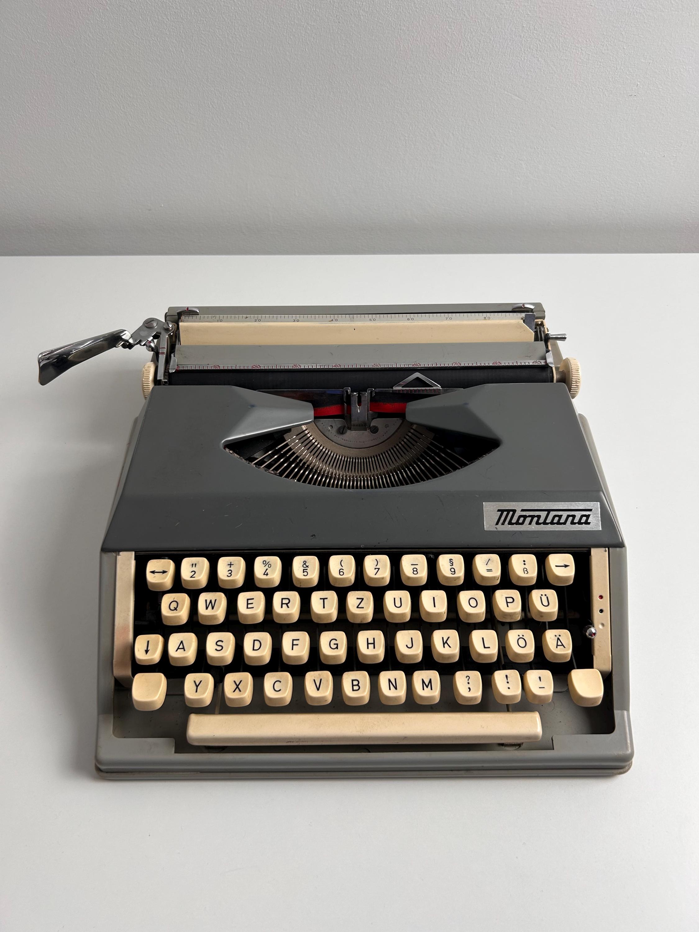 Vintage Reiseschreibmaschine Montana Schreibmaschine alt 1950er graubeige