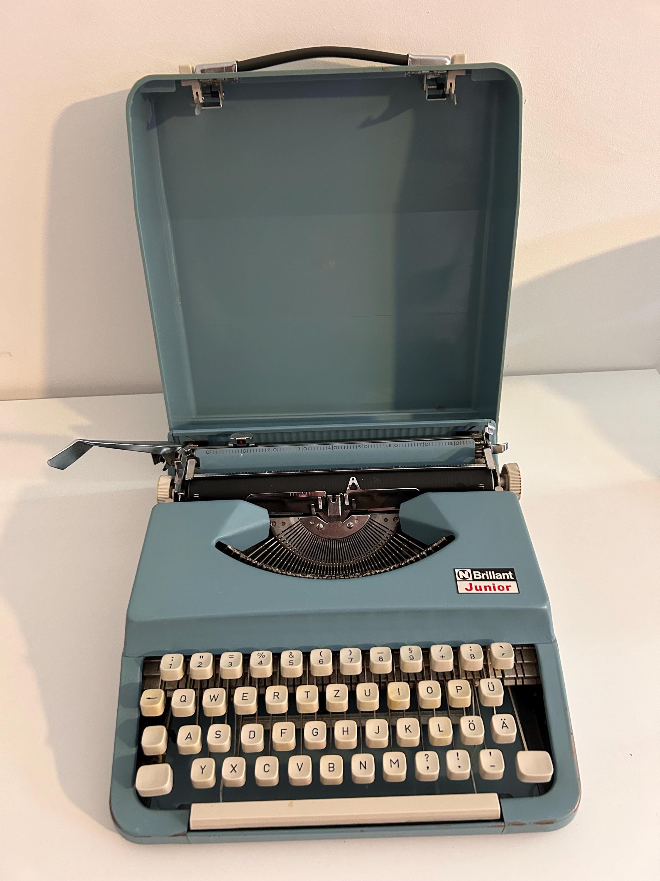 Vintage Junior Brilliant typewriter Neckarmann retro typewriters antique decoration study