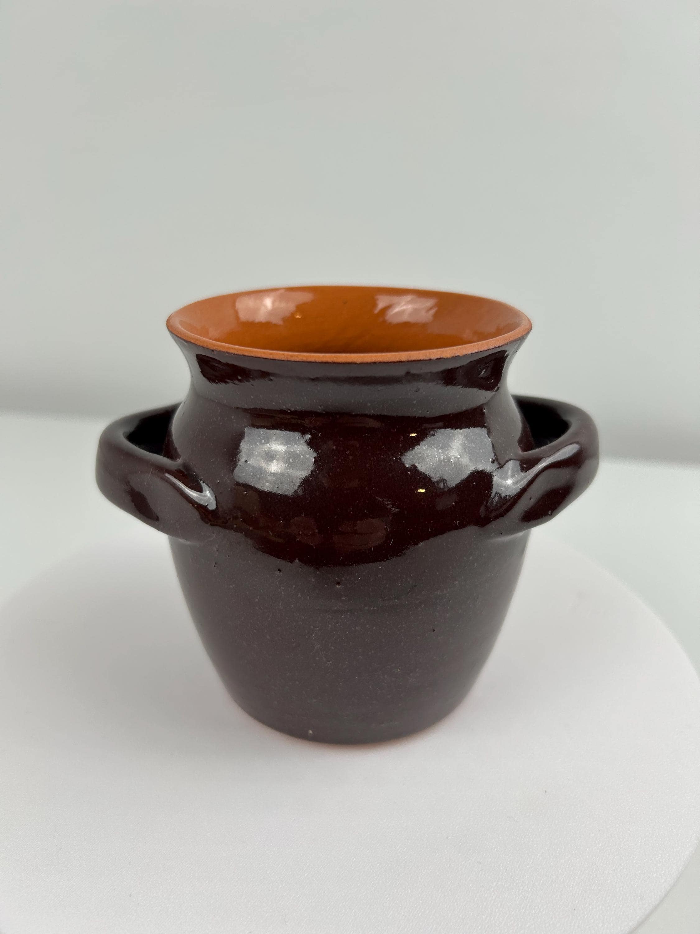 Kleiner Krug Keramik retro midcentury vintage braun Einrichtung nostalgisch Dekoration art nouveau