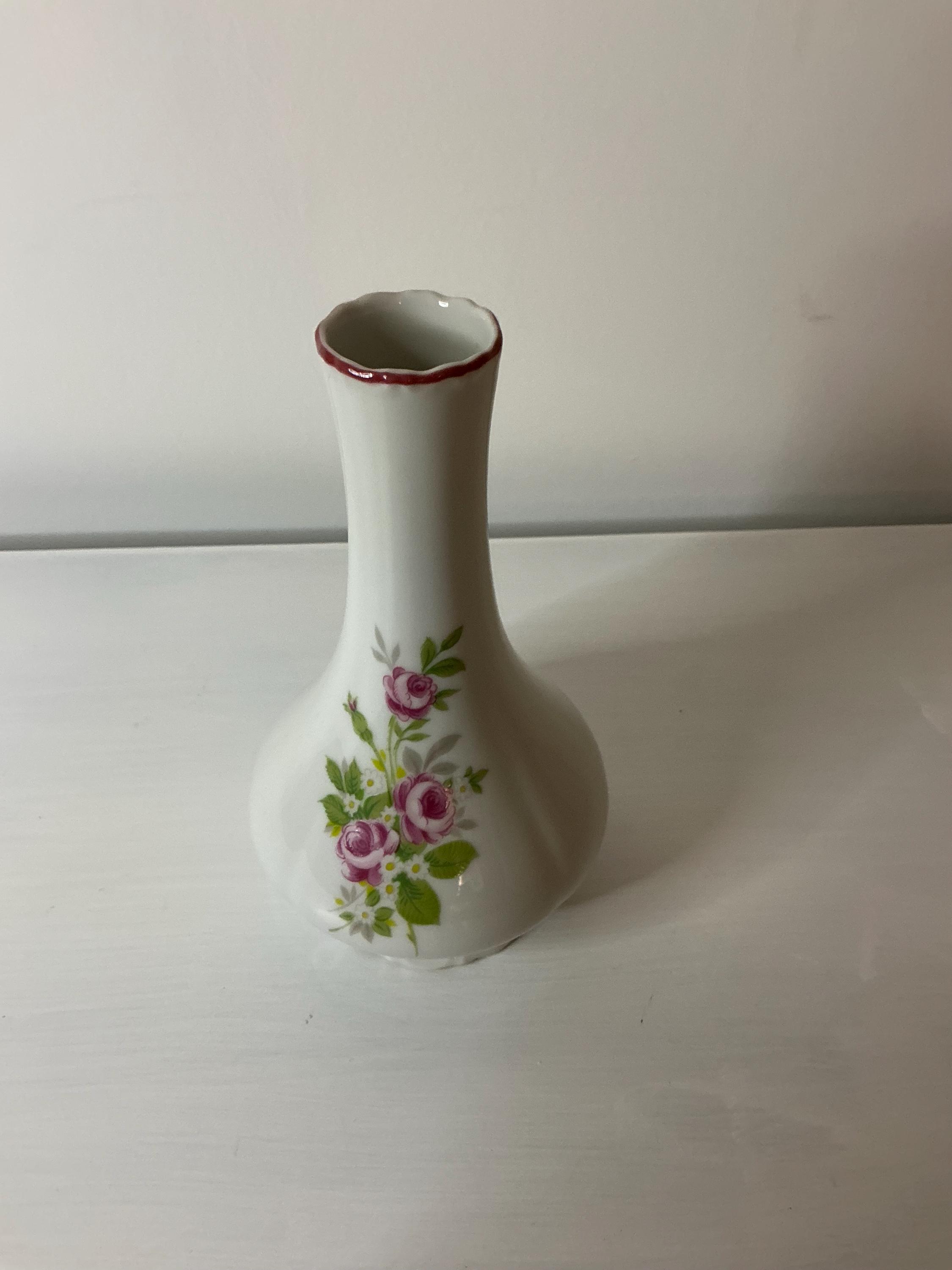Porzellanvase retro Rosenvase vintage Blumenvasen Blumenmuster Dekoration floral Einrichtung Blumen Wohnen Rose thrift Tschechien gebraucht