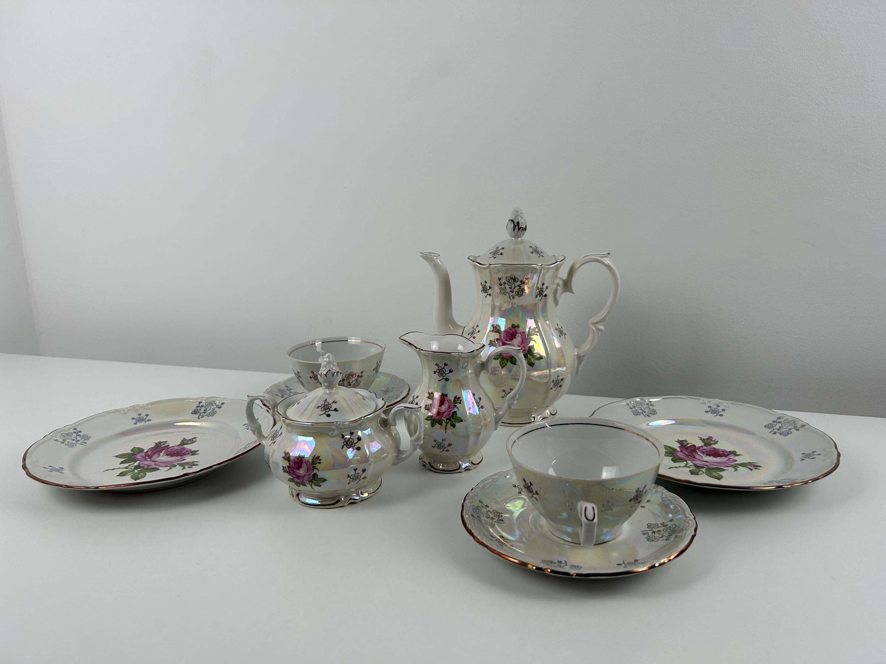 Kaffeeservice vintage Kahla Teeservice Rosen floral chateaucore Landhaus Tee Kaffee genießen Perlmutt 1950er stilvoll dinieren kaffeeklatsch