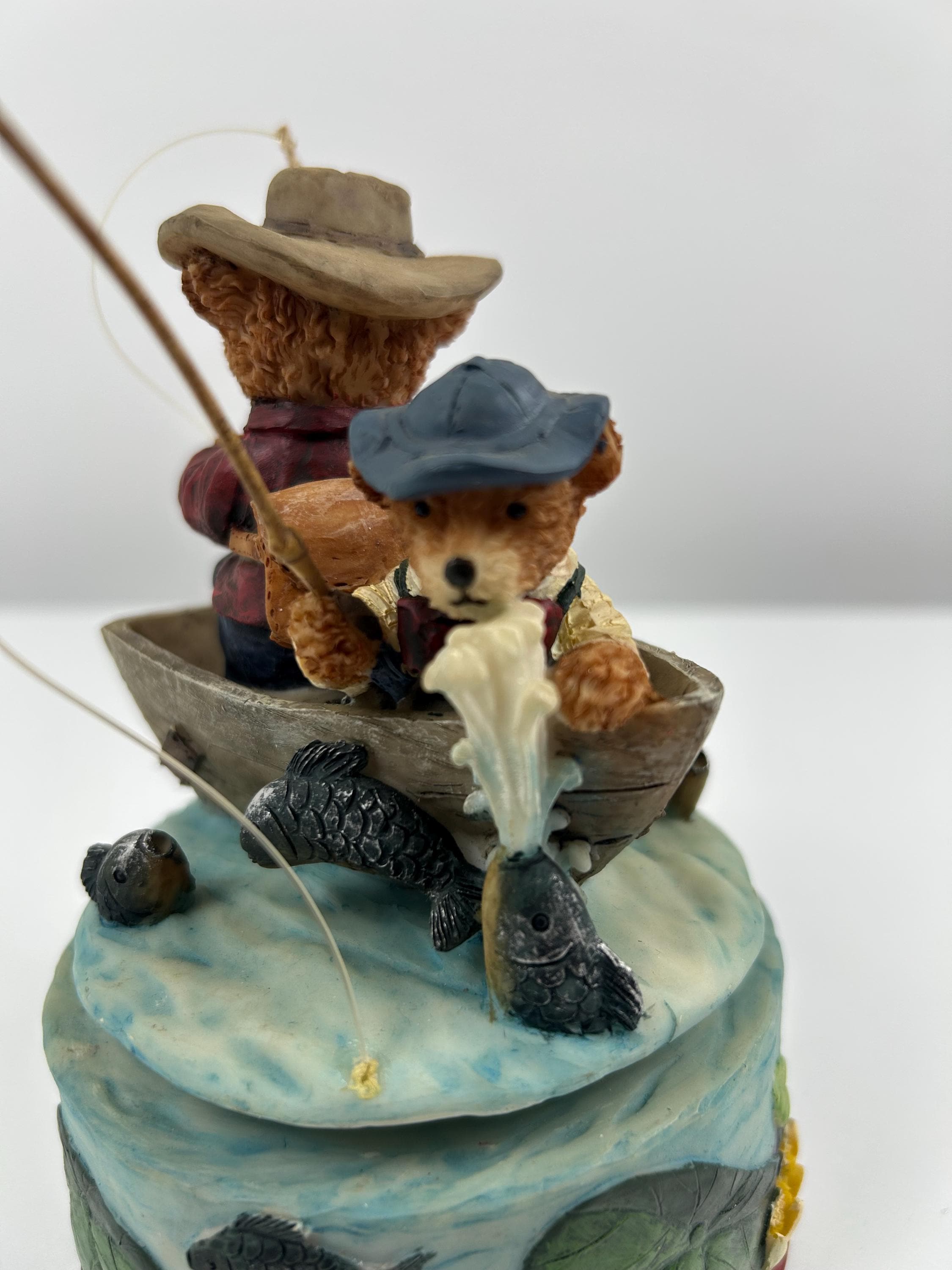 Spieluhr Bären vintage Angler Spieldose Durchmesser: 10 cm 3,93 in Höhe ca 15 cm 5,90