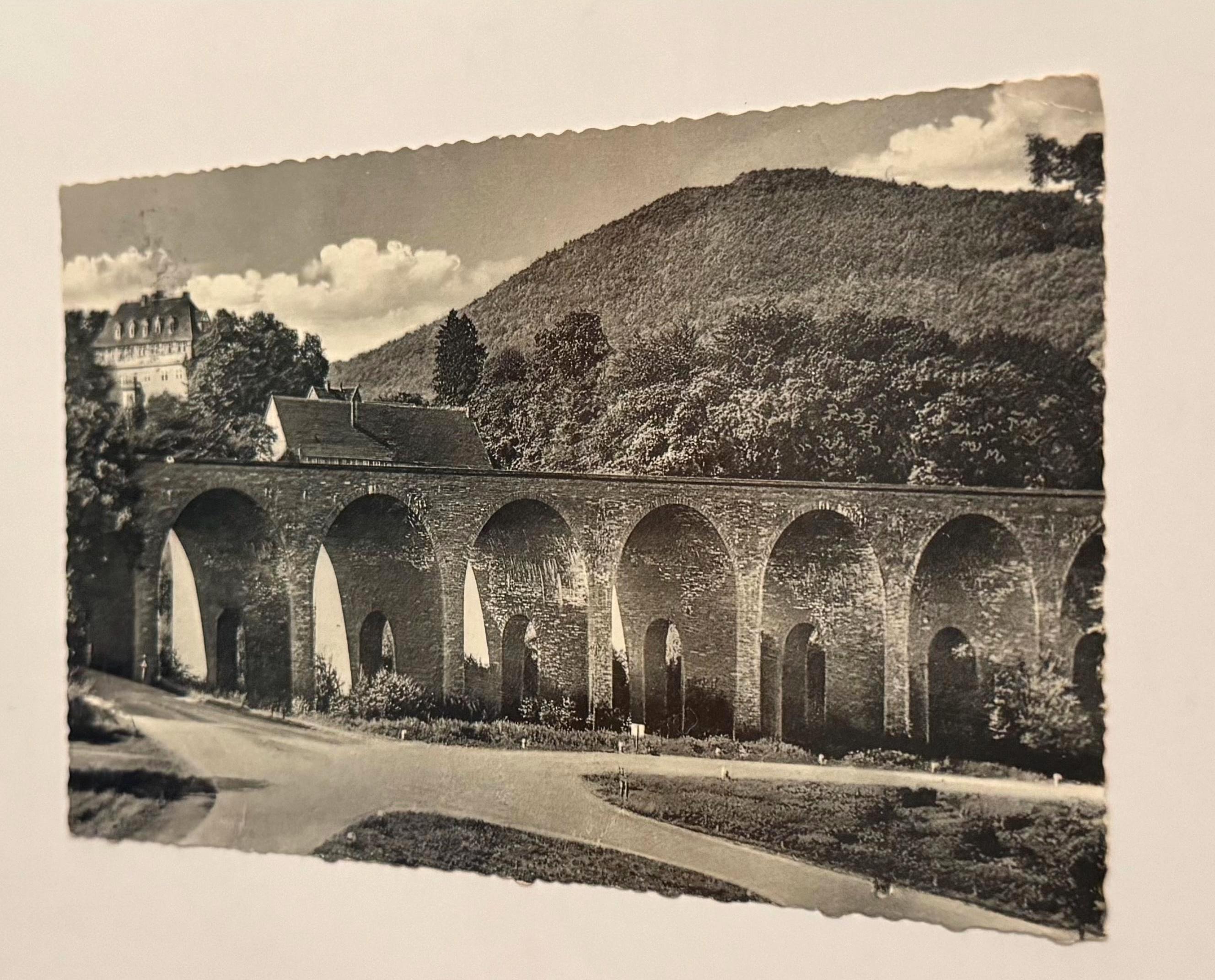 Postkarte Viadukt mit Schloss  vintage Postkarte Künstlerkarte alt Ansichtskarte Sammler Karten Sammlung retro Postkartensammlung thrift