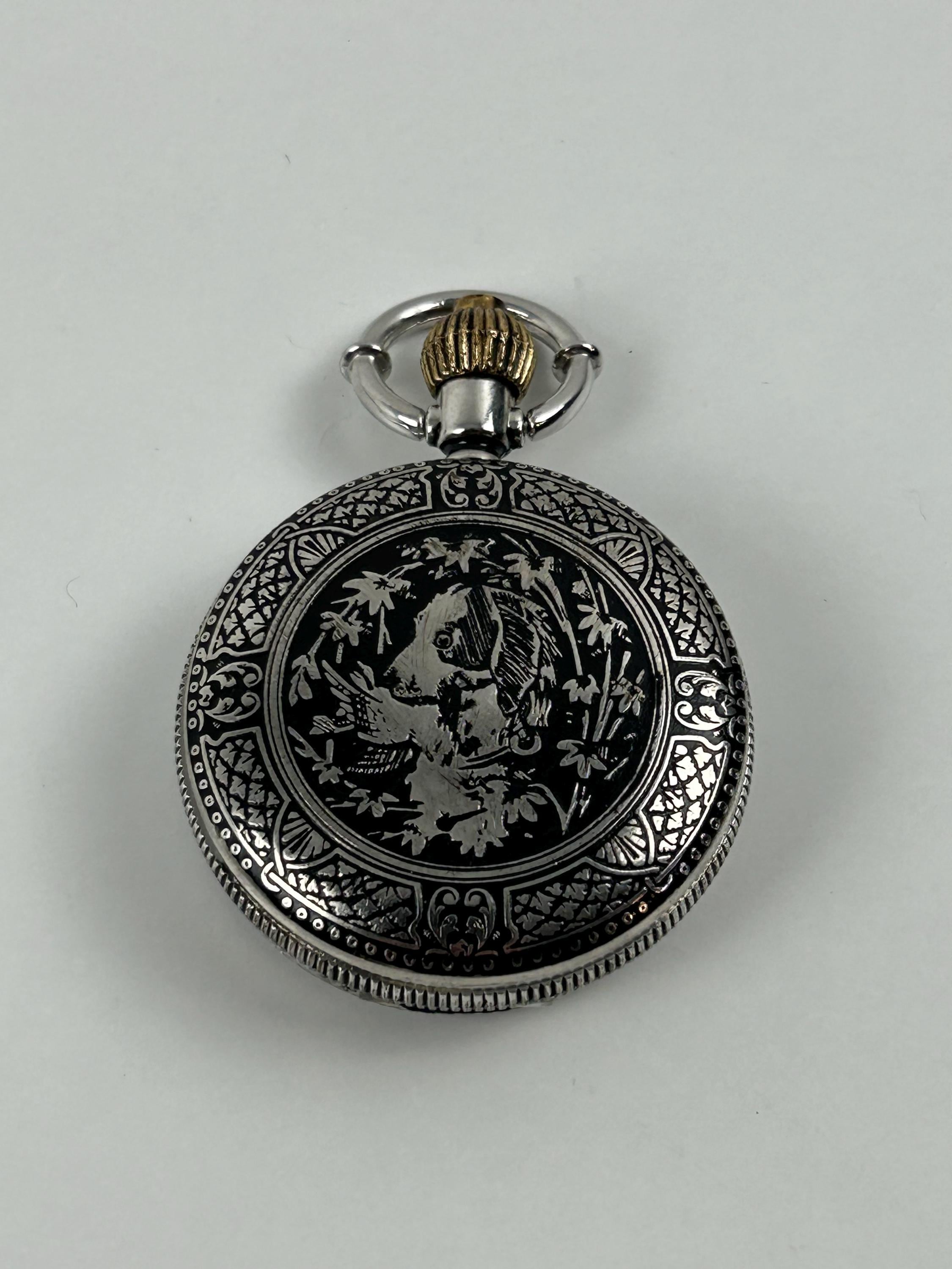 Taschenuhr im viktorianischen Stil