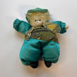 Doll vintage for doll collection thrift decoration with dolls