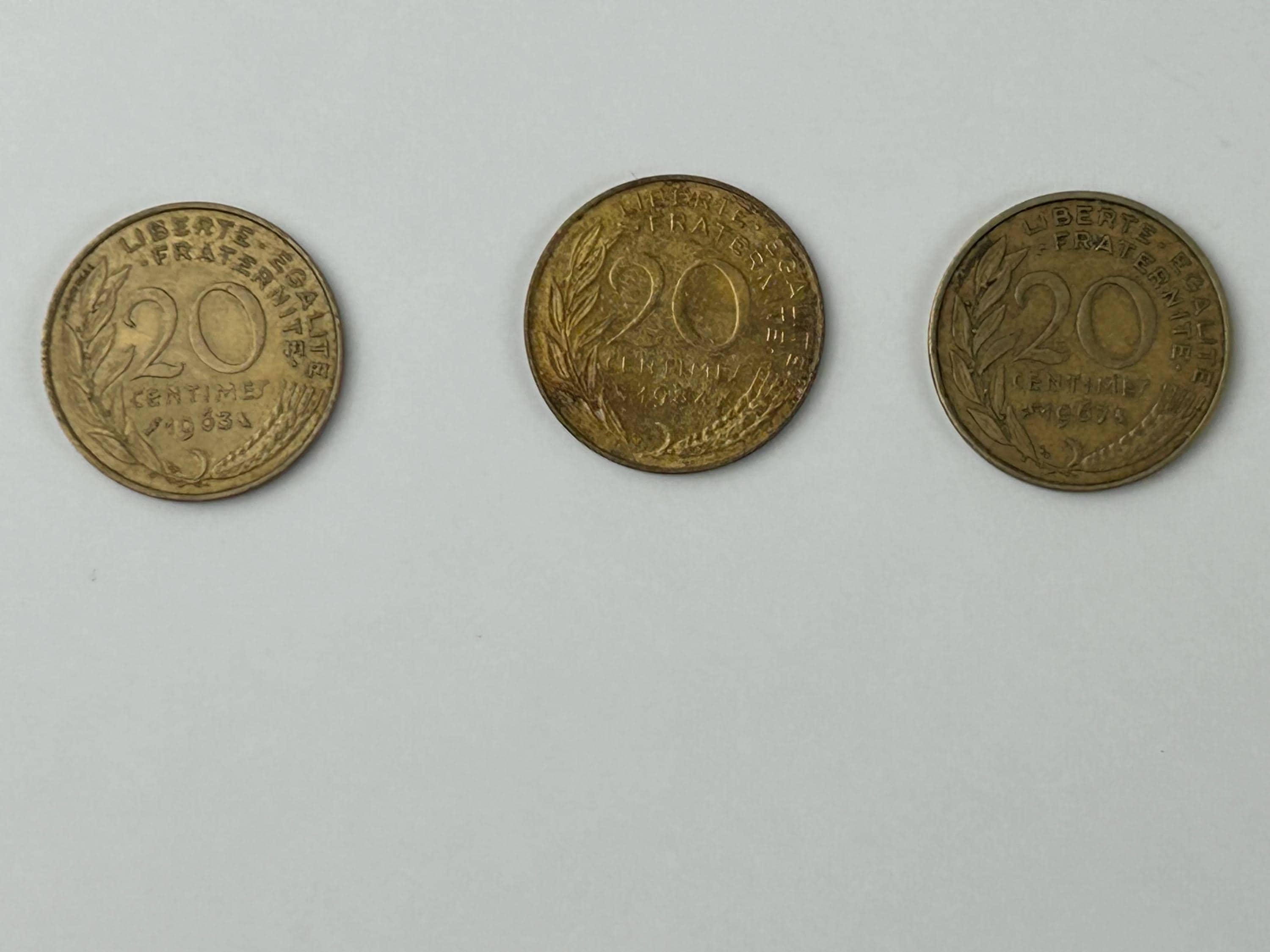 Münze 20 centimes Frankreich verschiedene Jahrgänge Münzen Sammler vintage Münzsammlung Münzsammler numismatik Münzen sammlen