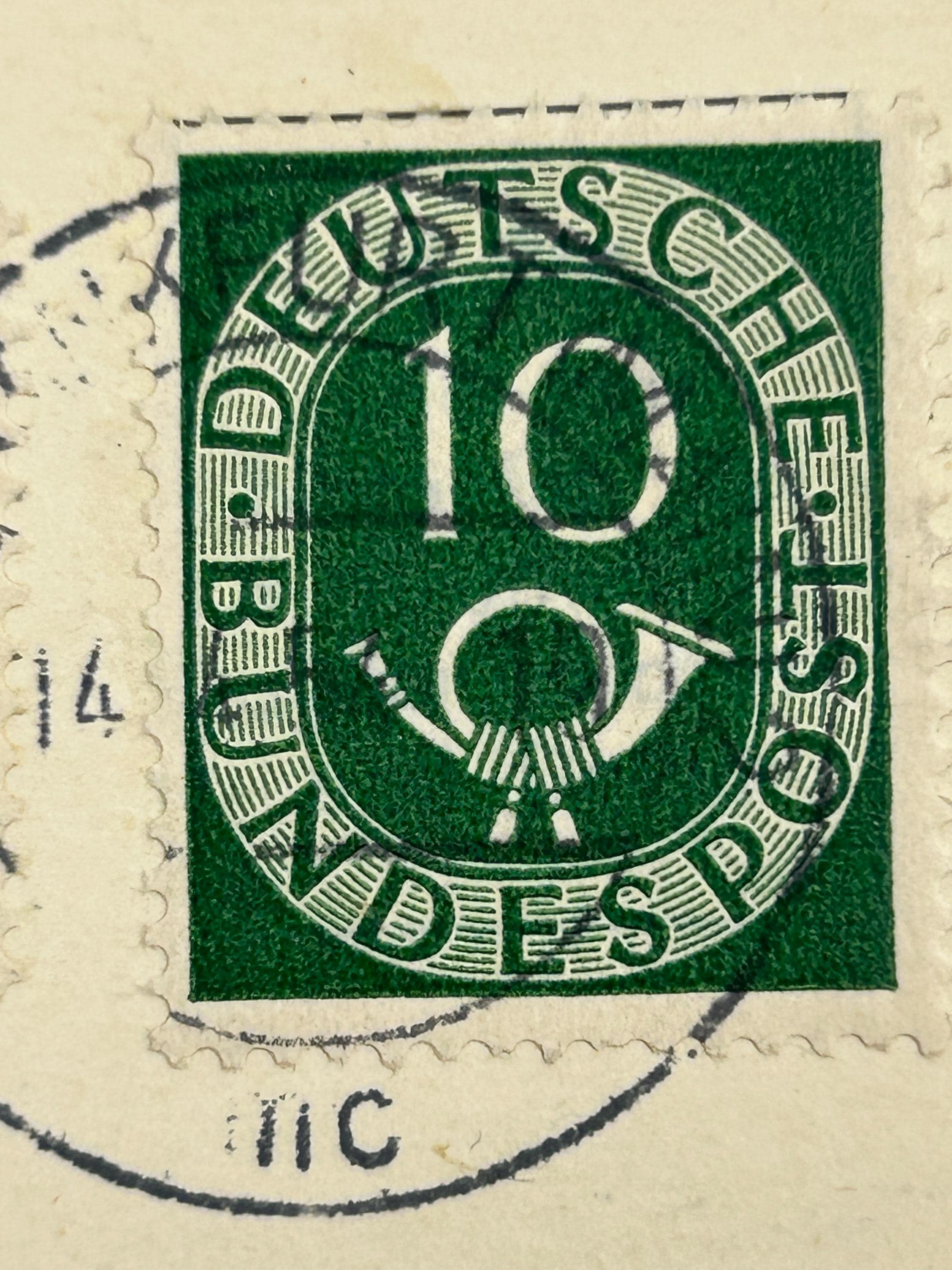 Briefmarke 10 Pfennig dunkelgrün Notopfermarke gestempelt Briefmarkensammlung Philatelie Postwertzeichen alt Briefmarkensammler
