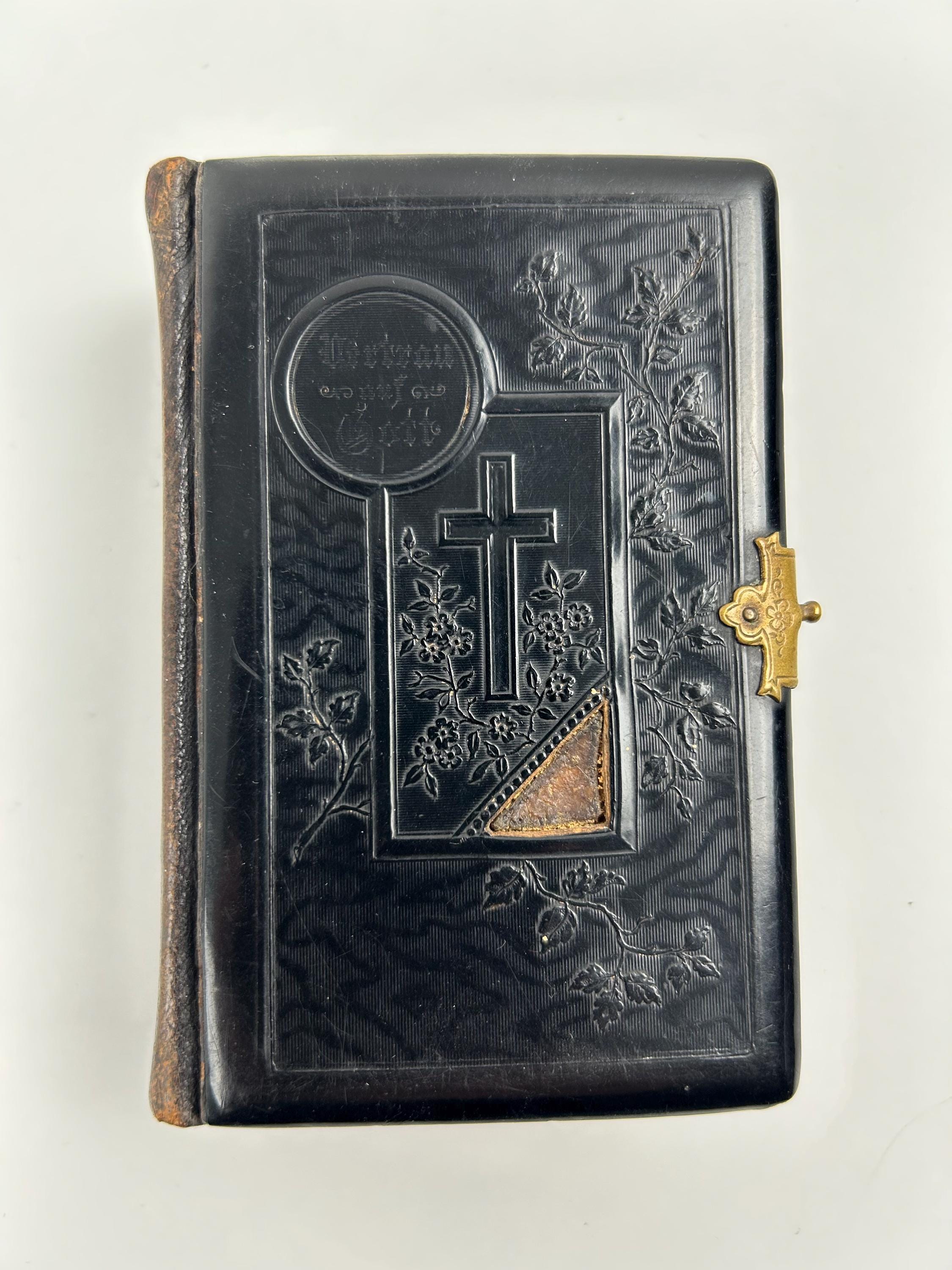 Katholisches Gebet- und Erbauungsbuch mit dem Titel „Mariengruß!“, verfasst von P. Georg Ausfim (Priester der Erzdiözese Wien) von 1878