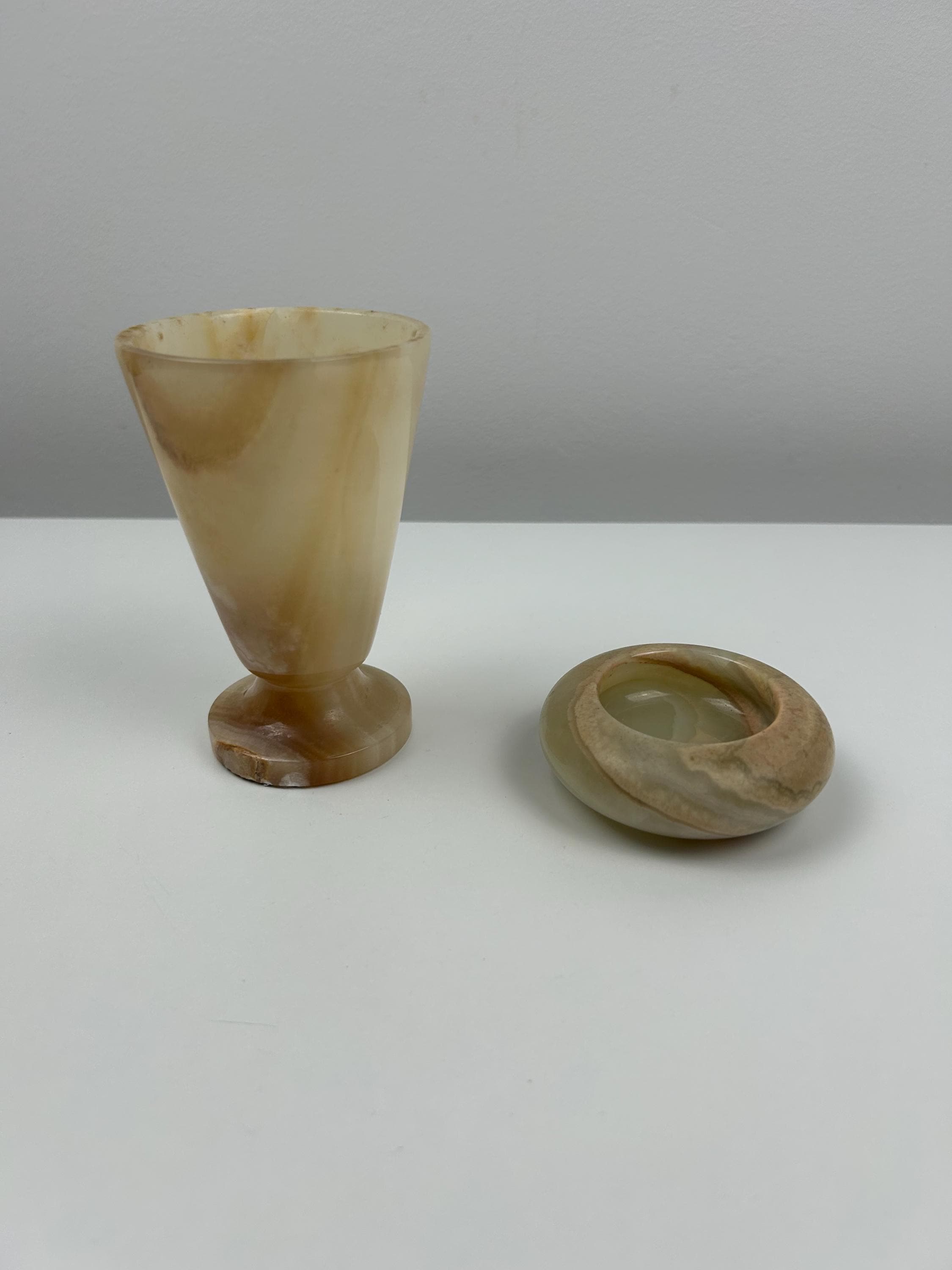 Vase vintage Schale Set midcentury Wohnen Dekoration Arbeitszimmer Nostalgisch Onyx Mamor Retro chateaucore Dekorationstipp Deko