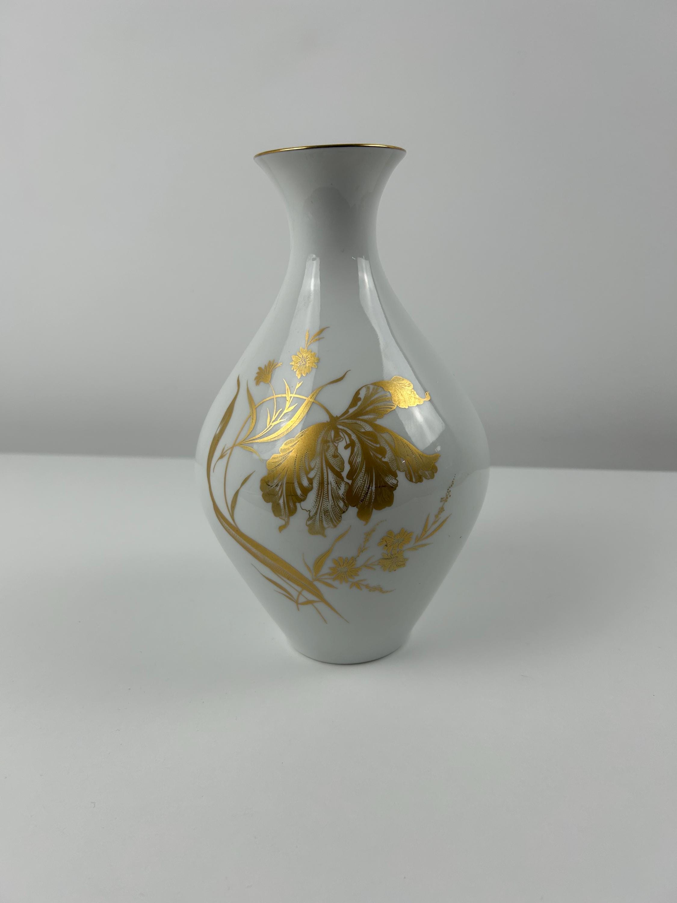 Porzellanvase im klassischen Stil retro Vasen alt vintage Vase Blumenvase Dekoration florales Muster PMR Bavaria