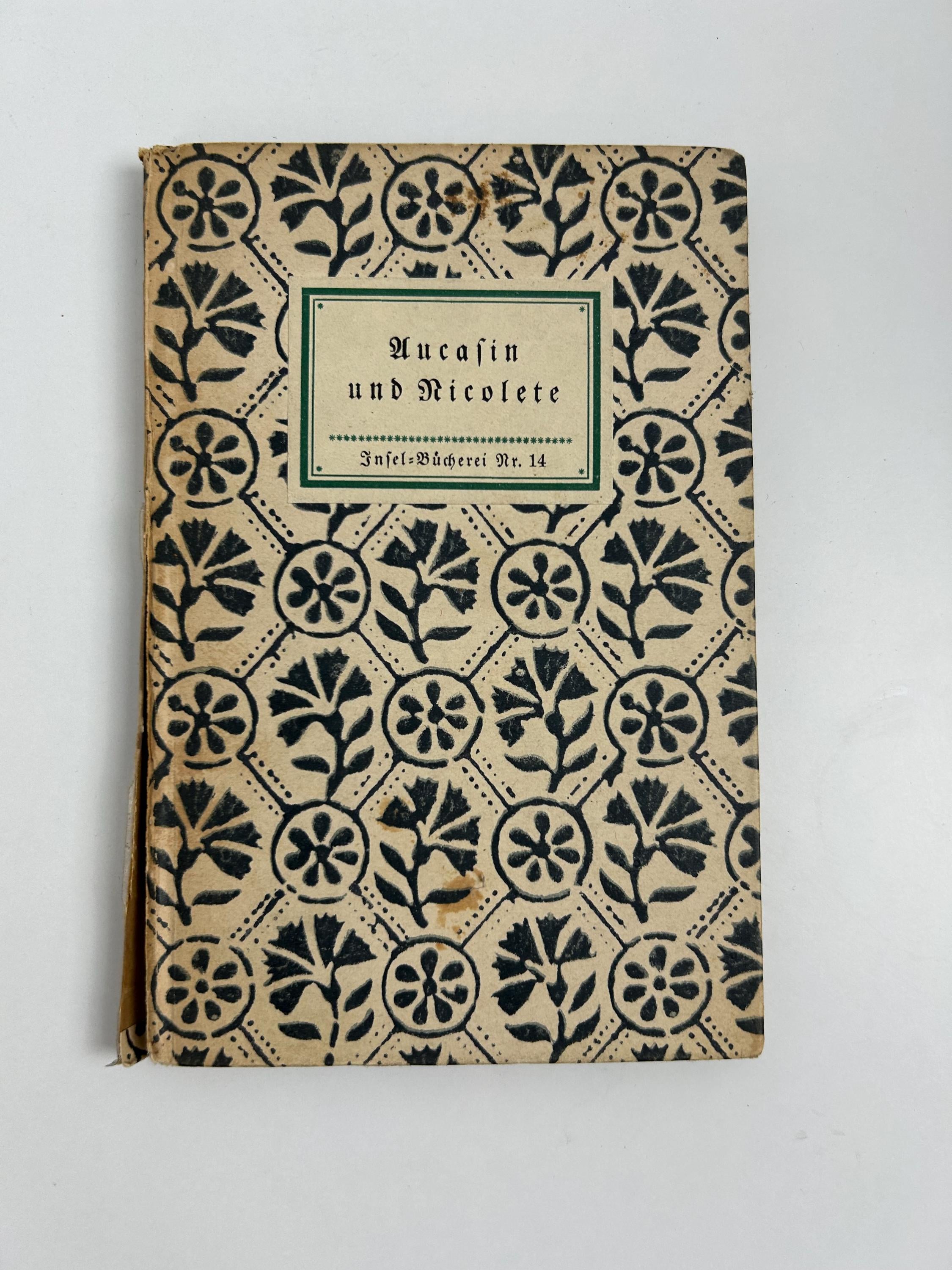 Vintage Buch Geschichte von Aucassin und Nicolette 2 altes Buch lesenswert Wohnen Dekoration Sammlerobjekte Buchsammlung Bücherei Lesen alt