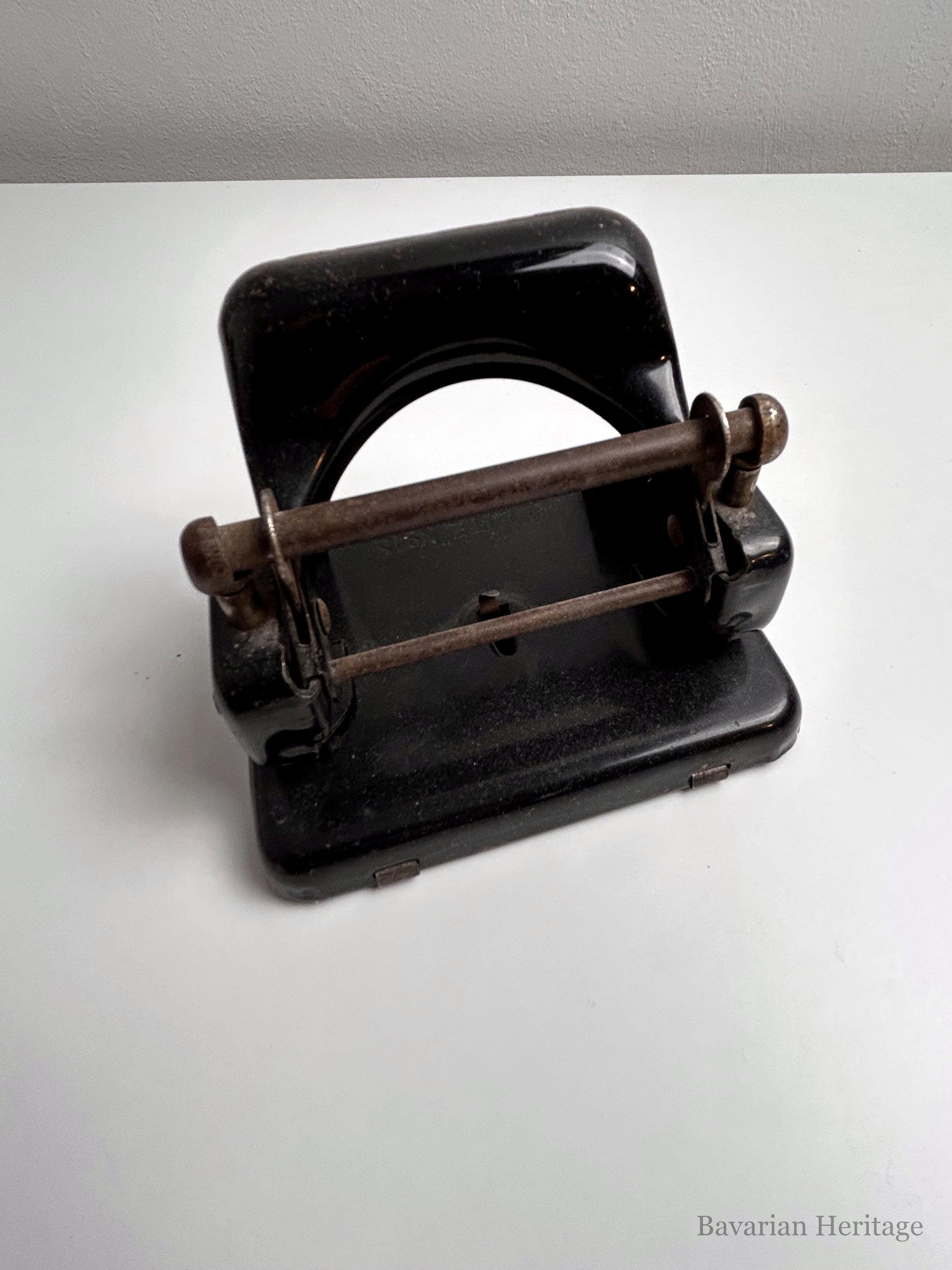 Leitz Locher No 18 Bügelgriff Vintage