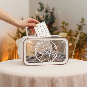 Caixa de cartão de casamento com slot e fechadura | Envelope de madeira personalizado e caixa de dinheiro para presente rústico de lembrança de casamento | Caixa de cartão de casamento clássica.