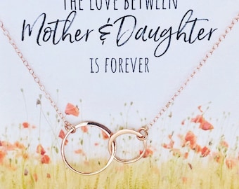 Mother's Day Jewelry - Daughter Gift for Mom from Daughter, Linked Circle Necklace, Connected Circles, Mom Gift, Mother's Day Gift