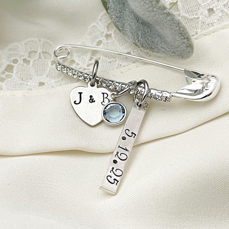 🎁 Personalized Gift for Bride, Something Blue Bridal Charm Pin, Custom Bouquet Pin, Wedding Gift Date