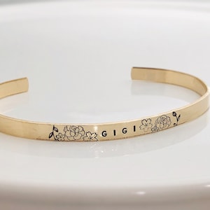 Gift for Gigi, Custon Name Cuff Bracelet, Personalized Gift, personalized jewelry gift for her - Grandma, Gigi, Nana Bracelet