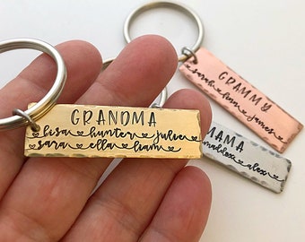 Mother's Day Gift for Grandma, Personalized Keychain, Grandma Keychain, Gift for Mom, Custom Keychain, New Grandma Gift, Grammy Gift