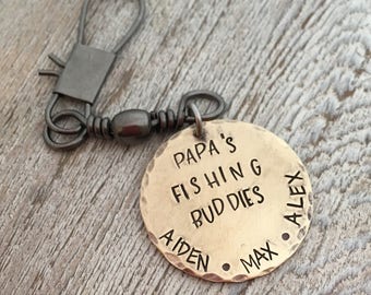 Papa's Fishing Buddies - Personalized Gift for Dad -  Keychain for Grandpa - Grandfather Gift, Fishing Keychain,  Dad Gift Papa Father's Day