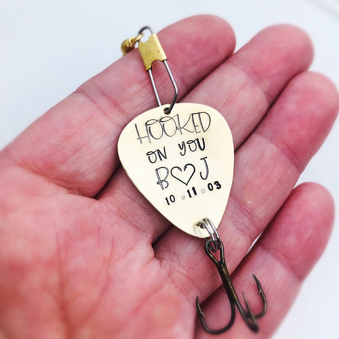 Hooked on You Valentines Gift Ideas Personalized Fishing Lure Valentine's  Day Gift for Husband Personalized Gift for Him, Boyfriend -  UK