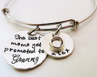 Grandma Bracelet - Grammy Bracelet - Personalized Bracelet- The best moms - Personalized Jewelry - bangle bracelet