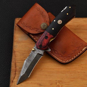 Damascus Folding knife / Pocket knife/ Handmade Folding knife