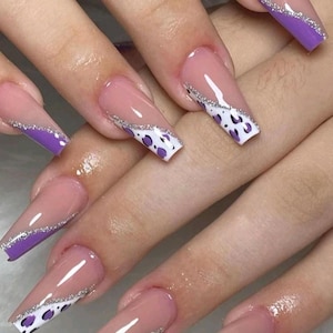 Luxury Handmade Press On Nails, Party Nails, Trendy Nails, Elegant Nails, Medium Nails, Glitter nails, Purple nails, Spring easter nails