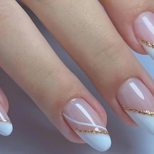 Luxury Handmade Press On Nails, Party Nails, Trendy Nails, Elegant Nails, Short Nails, french tip nails,gold nails,glitter nails,white nails