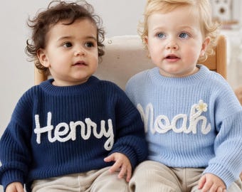 Suéter bordado personalizado con nombre de bebé: regalo de crochet personalizado, suéter con nombre de bebé, suéter de punto, suéter vintage, suéter navideño
