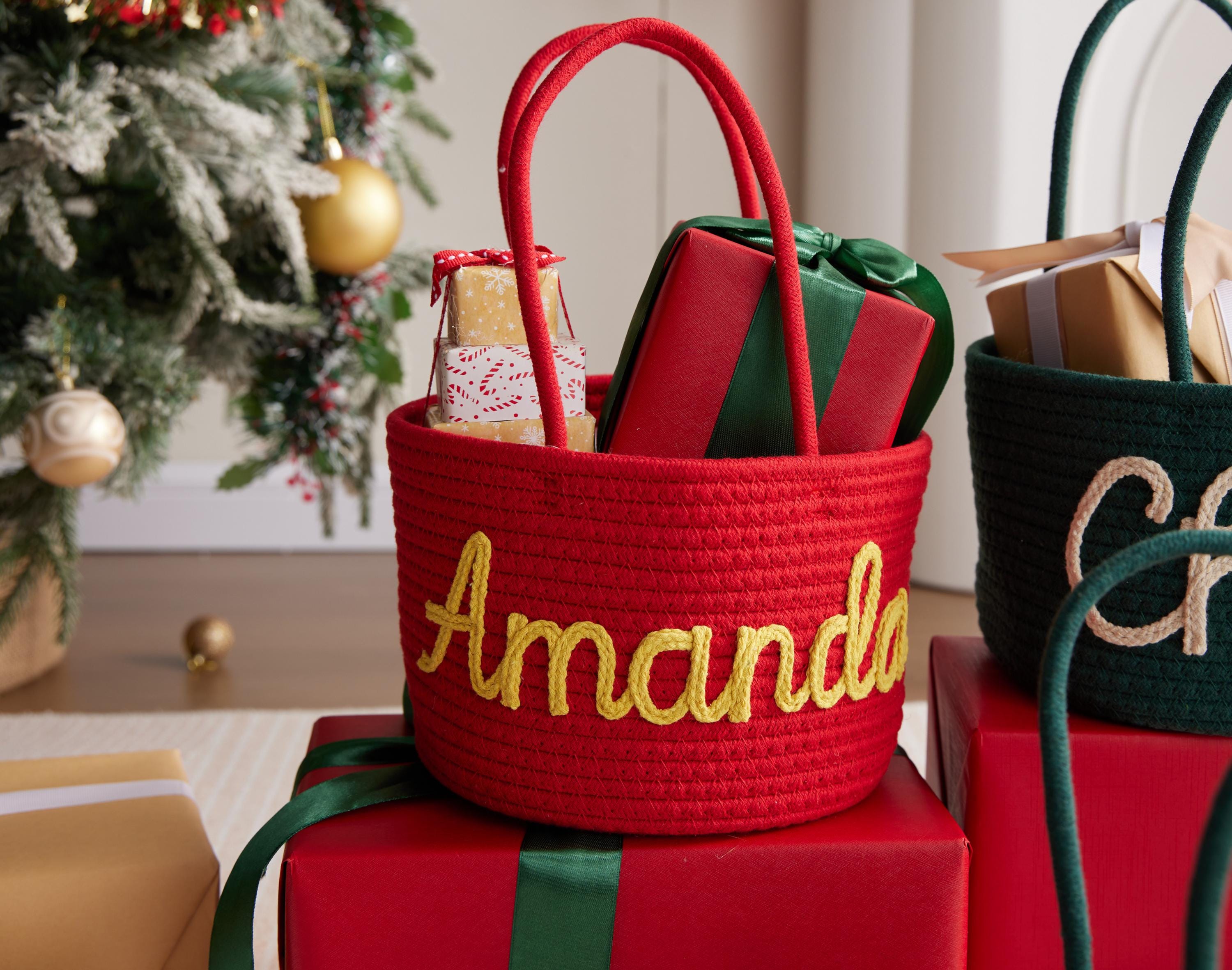 パーソナライズされたクリスマスコットンバスケット：カスタムネーム
