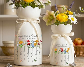 Personalized Mom Vase, Custom Mama’s Garden Vase, Birth Flower Gift for Mom, Mother’s Day Gift from Kids, Custom Name Flower Vase