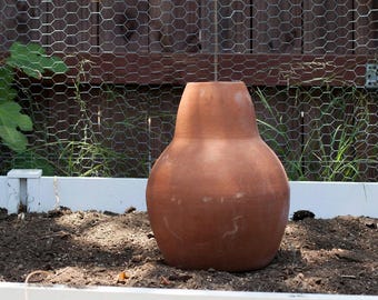 Extra Large (3.2 gal) Olla Irrigation Pot with Lid