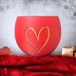 Amour Heart Planter | Romantic Hand Painted Decorative Plant Pot with Golden Heart Detail | Modern Home Decor for Valentine&#39;s Day and Gifts