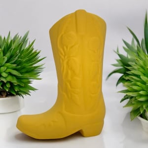 Cowboy Boot Vase – Western-Inspired Flower Vase | Rustic Home Decor, Unique Centerpiece, Available in Multiple Colors