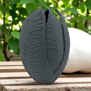 3D Gedruckte Vase Sylva - Moderne skulpturale Wohndekoration, einzigartige dekorative Vase in 20 cm und 24 cm Höhe