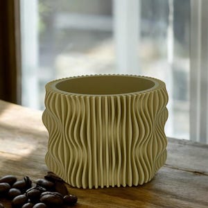 Wave Pattern Planter | Modern Sculptural Plant Pot | Available in Multiple Colors and Sizes | Muxel Planter