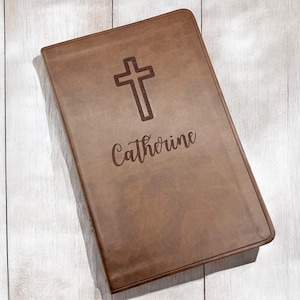 Biblia ESV de cuero personalizada con nombre grabado: regalo cristiano personalizado para bodas, bautismos, confirmaciones o devociones diarias