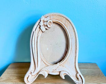 Vintage Ornate Oval Frame | Floral Picture Frame | French Country Decor