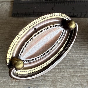 Vintage Hepplewhite Drawer Pulls - Federal Style Bronze