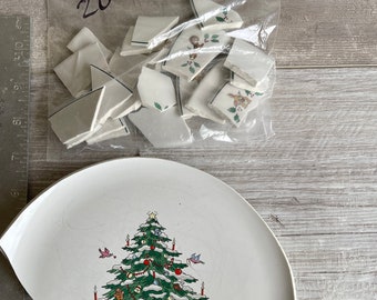 Mosaic Tiles Hand Cut Pieces - Christmas Ming Pao Woodland Christmas - Center and Rim Pieces