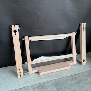 Vintage Scroll Lap Frame – Embroidery Needlework, Small 13-inch